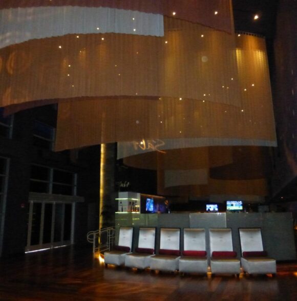 IPIC THEATERS