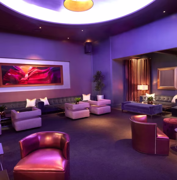 48 Lounge Main Floor