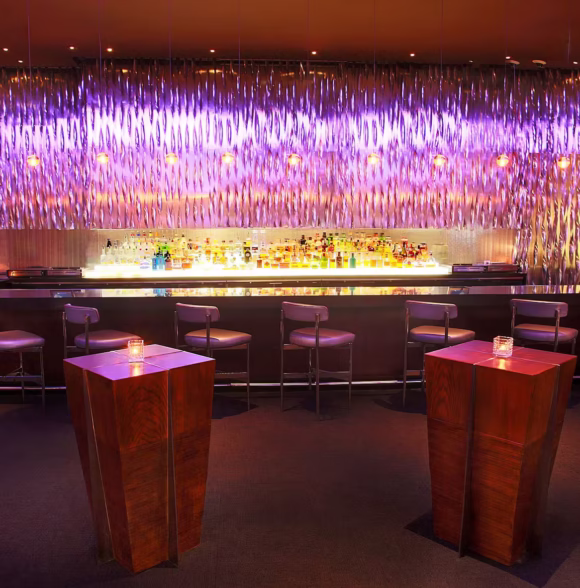 48 Lounge Main Floor