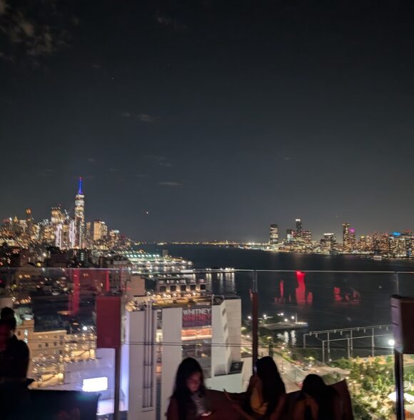 Le Bain – The Standard