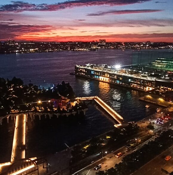 Le Bain – The Standard