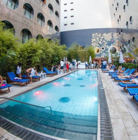 The Beach At Dream Downtown